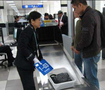 靠譜安檢機值守，讓人們高峰也從容